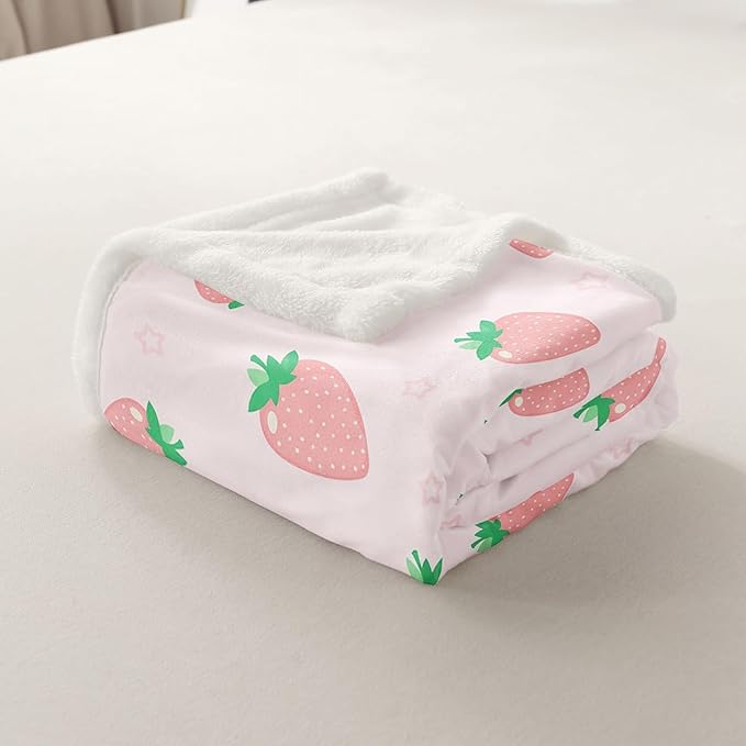 Feelyou Strawberry Print Fleece Blanket Kawaii Pink Strawberry Throw Blanket Cute Fruit Sherpa Blanket for Bed Sofa Couch Girl Room Decor Lightweight Plush Fuzzy Blanket Twin 60"x80"