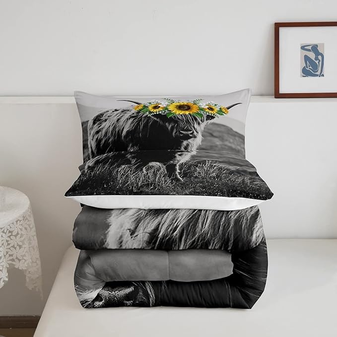 Highland Cow Comforter Set Queen Size for Adult Women Sunflower Cow Print Down Comforter Farmhouse Wild Animal Cows with Gray Fur Quilted Duvet Decor 3 Pcs Bedding ,1 Duvet Cover + 2 Pillowcases