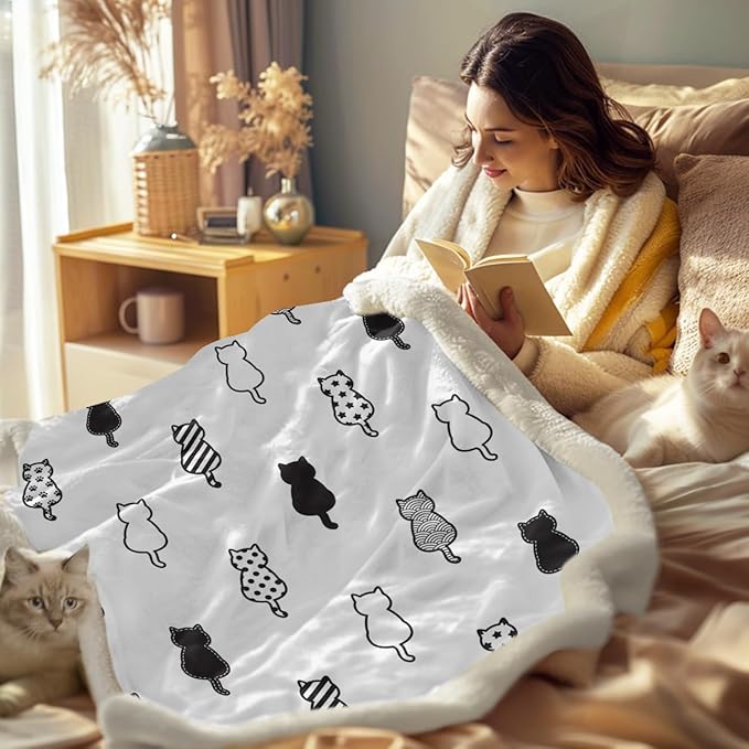 Sleepwish Black White Cat Sherpa Blanket Polka Dot Star Paw Prints Fleece Throw Blanket for Kids Girls Napping Blanket for Cat Lovers, King(108"x90")