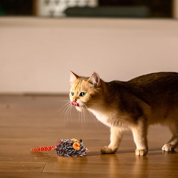 Gigwi Interactive Cat Toy Moving Mouse, Automatic Cat Toy Mice Electronic with Furry Tail, Squeaky Cat Toys for Indoor Cats/Outdoor Exercise (Orange Ear)