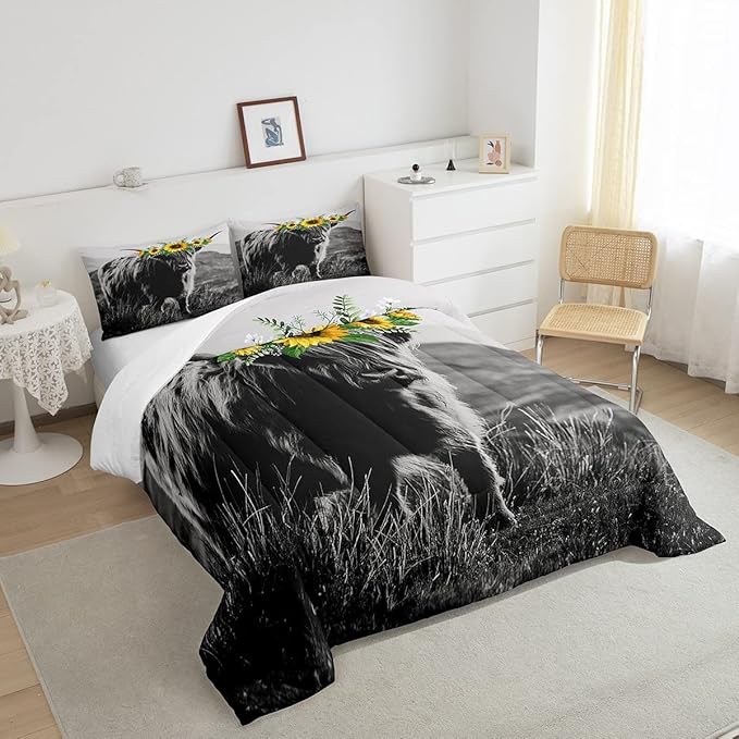 Highland Cow Comforter Set Queen Size for Adult Women Sunflower Cow Print Down Comforter Farmhouse Wild Animal Cows with Gray Fur Quilted Duvet Decor 3 Pcs Bedding ,1 Duvet Cover + 2 Pillowcases