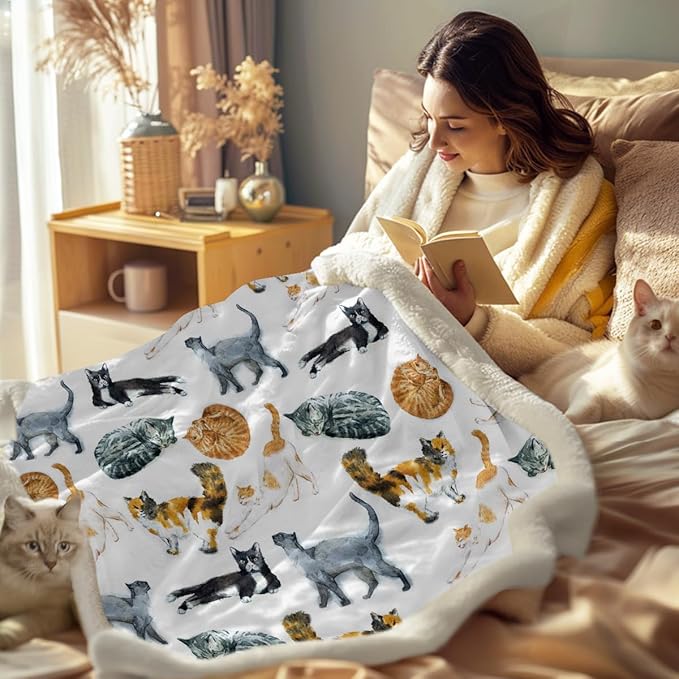 Sleepwish Colorful Cat Fleece Throw Blanket for Couch Chair Fuzzy Kitten Print Plush Sherpa Blanket Gifts for Cat Lovers Kids, Queen(90" X 90")