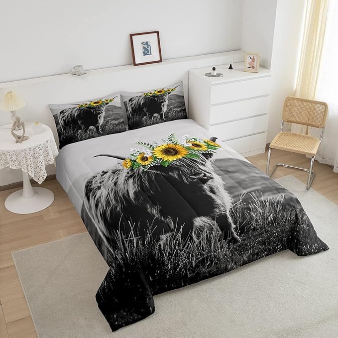 Highland Cow Comforter Set Queen Size for Adult Women Sunflower Cow Print Down Comforter Farmhouse Wild Animal Cows with Gray Fur Quilted Duvet Decor 3 Pcs Bedding ,1 Duvet Cover + 2 Pillowcases