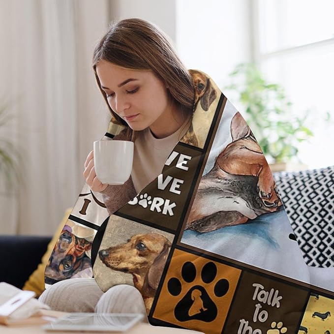 Dog Print Blanket Cute Dachshund Animal Throw Blankets for Couch Sofa Bed Stuff Decor Lightweight Soft Cozy Fleece Plush Flannel Bedding Gifts for Baby Girls Boys Kids Adults Lover Men Women 40"x50"