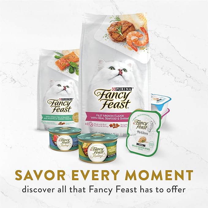Purina Fancy Feast Lickable Wet Cat Food Broth Topper Classic Complement Tuna and Vegetable - (Pack of 16) 1.4 oz. Pouches