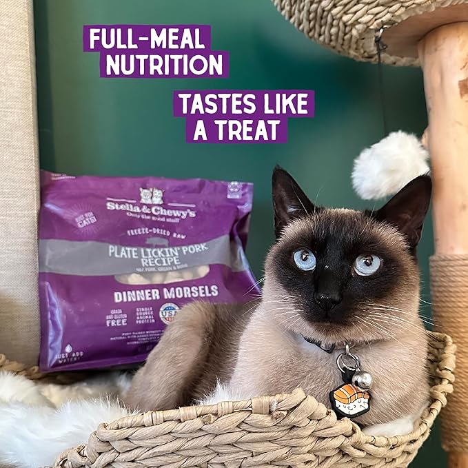 Stella & Chewy's Freeze-Dried Raw Cat Dinner Morsels – Grain Free, Protein Rich Cat & Kitten Food – Plate Lickin' Pork Recipe – 18 oz Bag