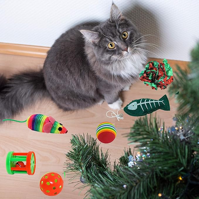 Christmas Cat Stocking, 6 Assorted Toys, Medium Breeds