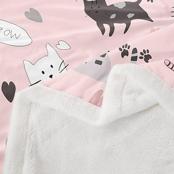 Pink Cat Fleece Blanket for Girls Gray Black Cats Sherpa Blanket for Kids Boys Cute Paw Print Blanket Queen Size Kawaii Hearts Throw Blanket for Sofa Kitten Meow Printed Flannel Blanket Lightweight