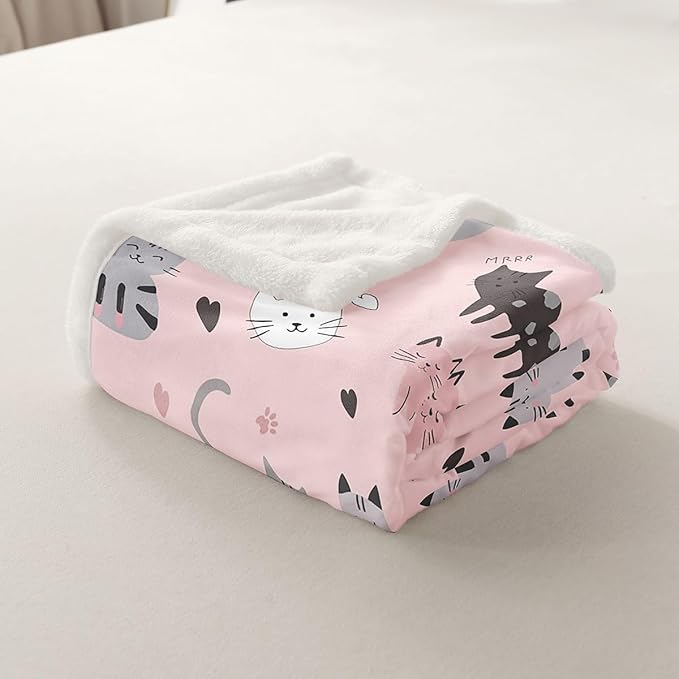 Pink Cat Fleece Blanket for Girls Gray Black Cats Sherpa Blanket for Kids Boys Cute Paw Print Blanket Queen Size Kawaii Hearts Throw Blanket for Sofa Kitten Meow Printed Flannel Blanket Lightweight