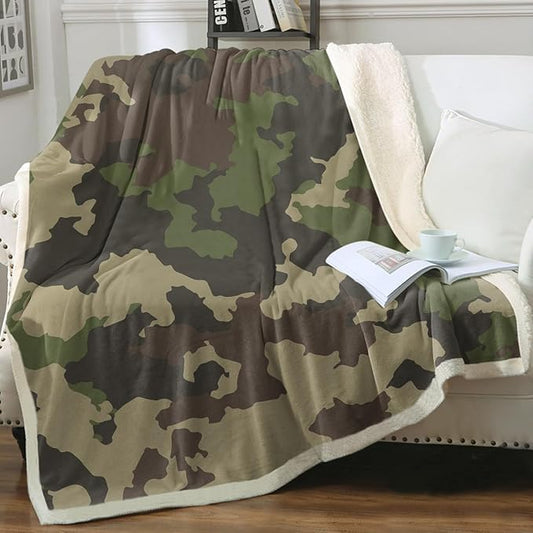 Sleepwish Military Khaki Camo Fleece Throw Blanket for Kids Boys Soft Army Camouflage Sherpa Blanket for Couch Chair Bed, Queen (90" X 90")