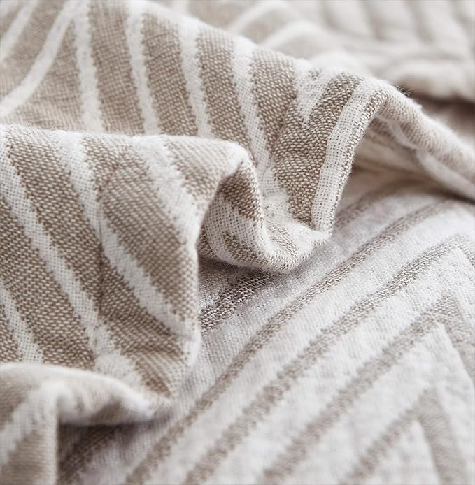 MEJU Grey Checks Striped Triange Muslin Reversible Summer Blanket for Bed Sofa Couch 100% Combed Cotton 3 Layer Soft Warm Bedspread Throw Blanket Bed Coverlet Sheet Full Queen 80 in X 90 in